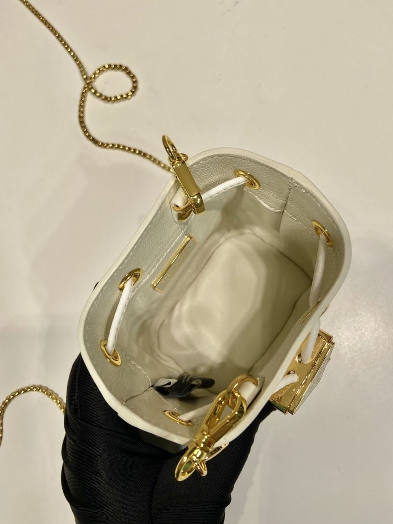 Pra*a bucket bags